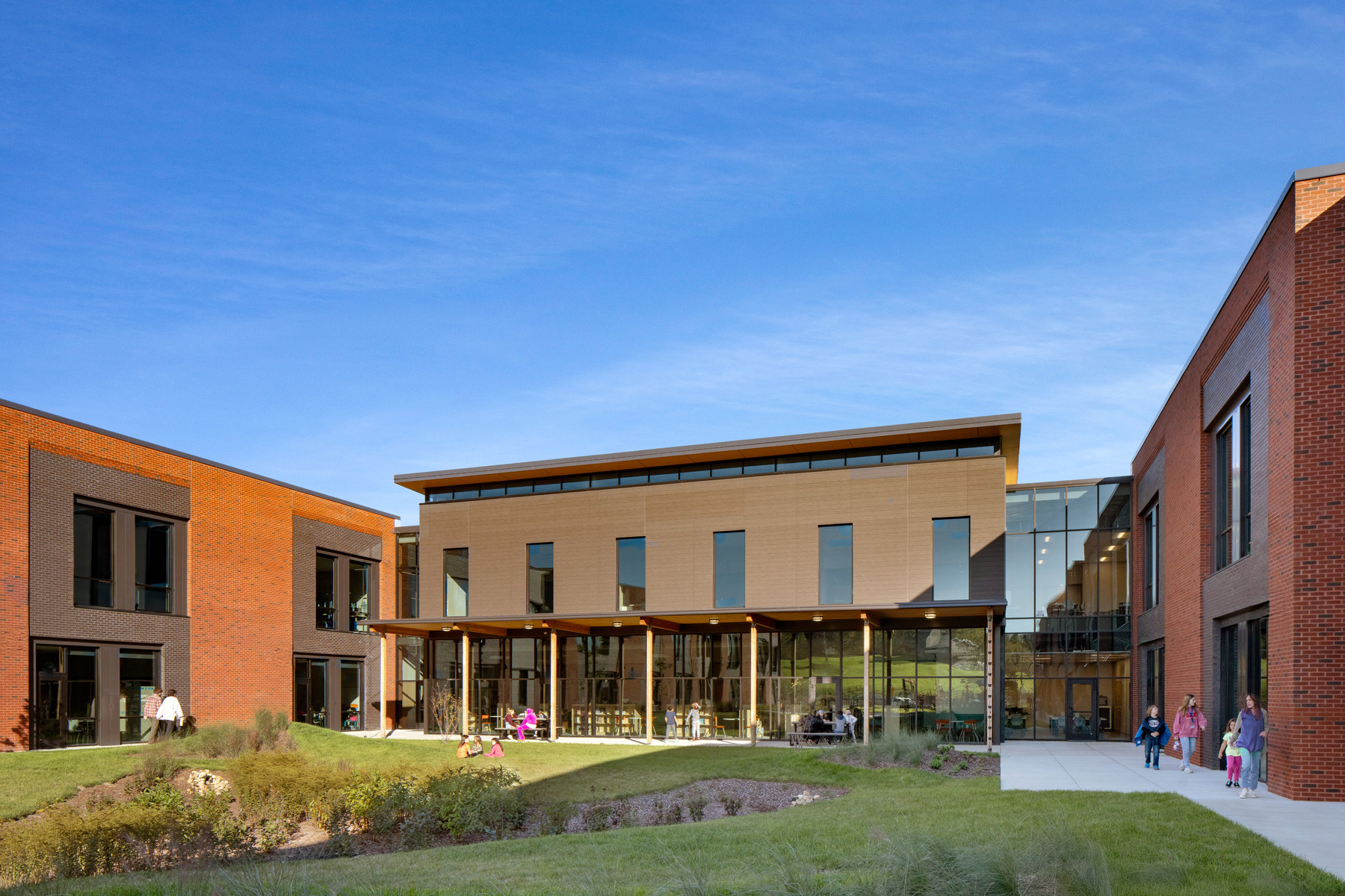 Jonesborough-Elementary-School_exterior2